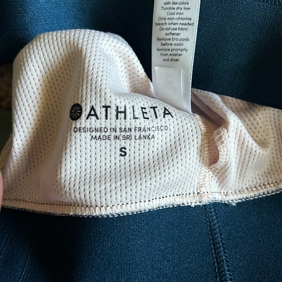 NEW condition Athleta Power of the She supportive sports bra in women’s size S! - Picture 5 of 6